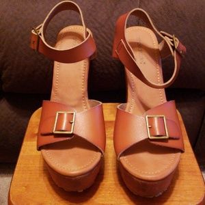 Shoe Dazzle Wedge Sandals
